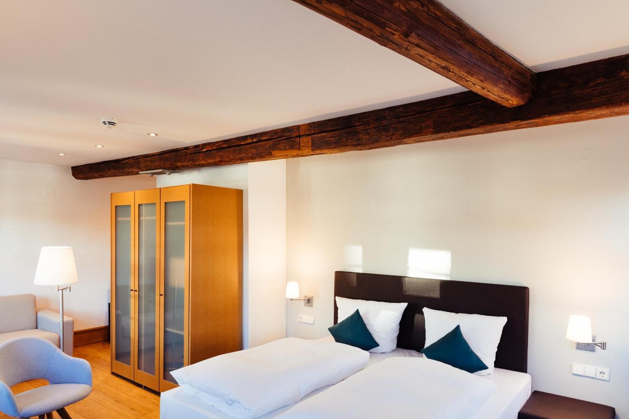 Hotel Zum Schwan Wanfried Екстер'єр фото