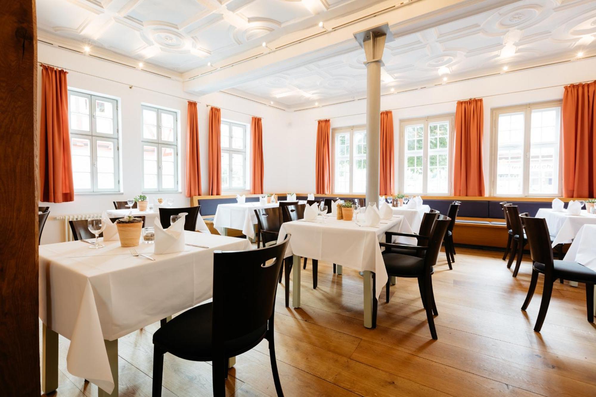Hotel Zum Schwan Wanfried Екстер'єр фото